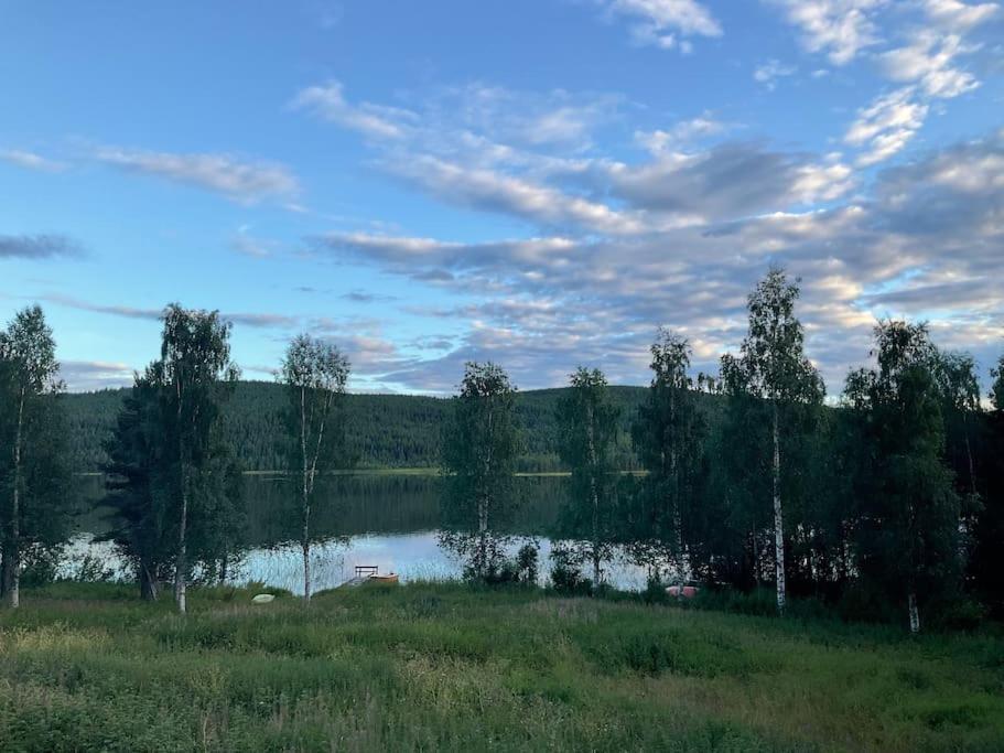 Lakeside Wilderness Cabin Jokkmokk Exterior foto